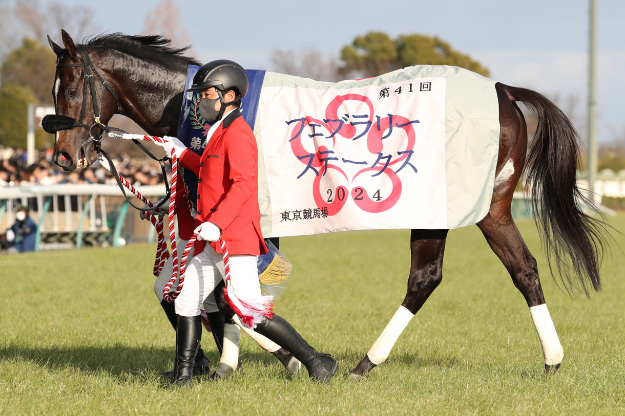 ���[�X���