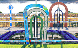 ���[�X���