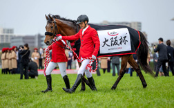 ���[�X���