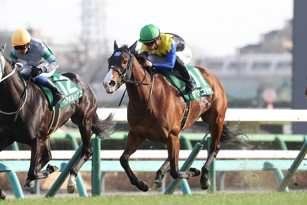 �}�}�R�`��