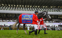 ���[�X���